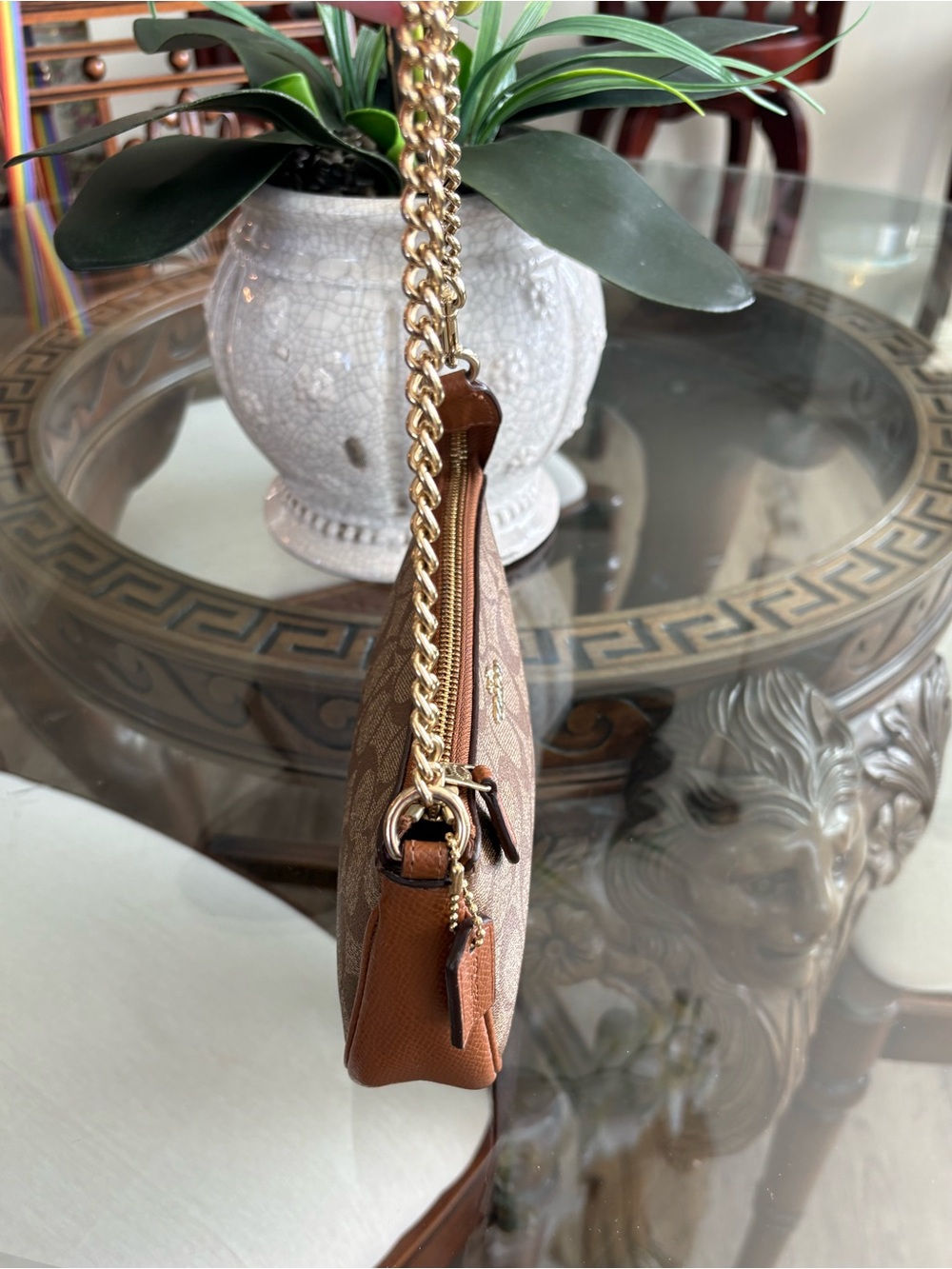 🤎🤎COACH NOLITA 19 SIGNATURE LOGO SMALL WRISTLET/CHAIN BAG!🤎🤎F64324 - Picture 5 of 9